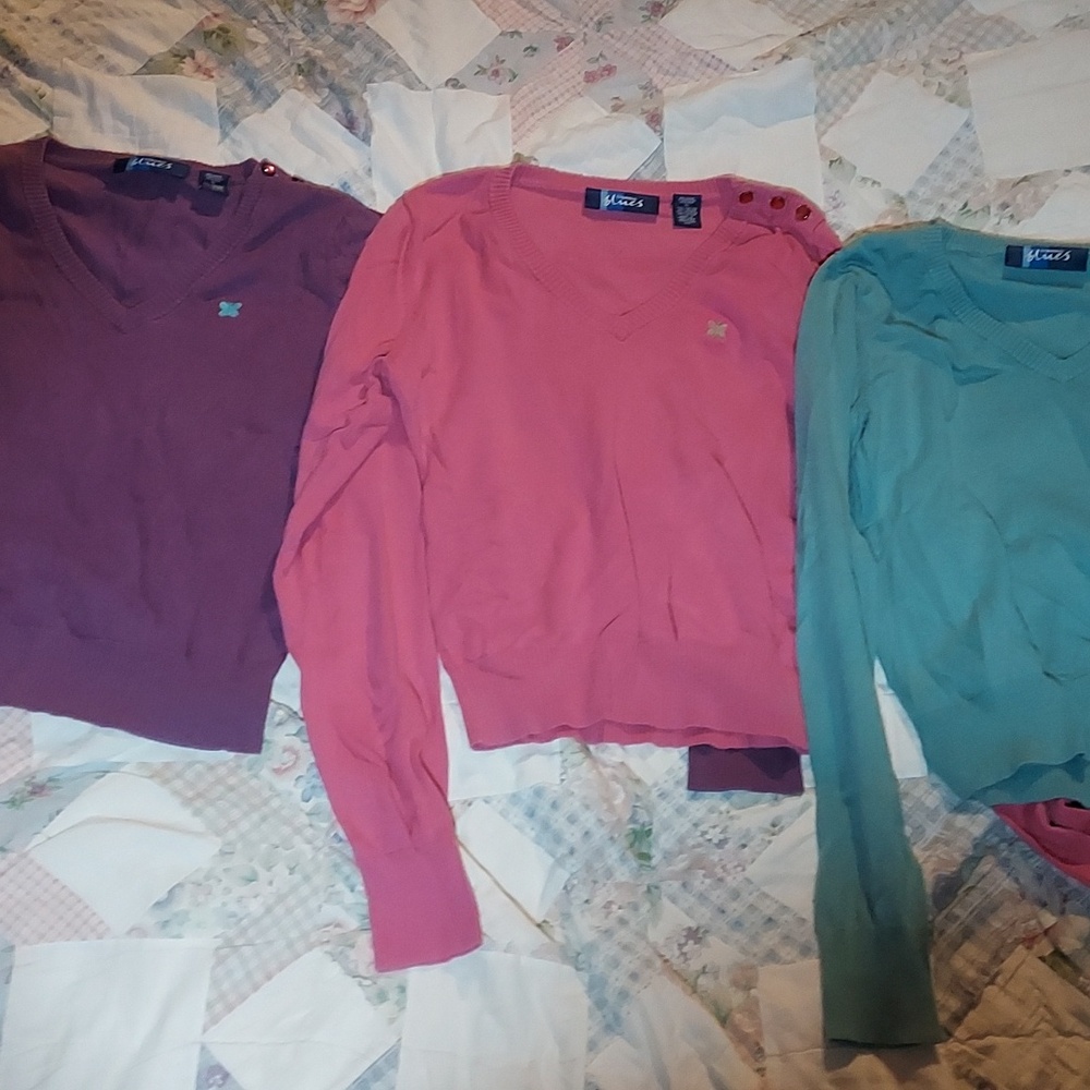 3 Sweaters